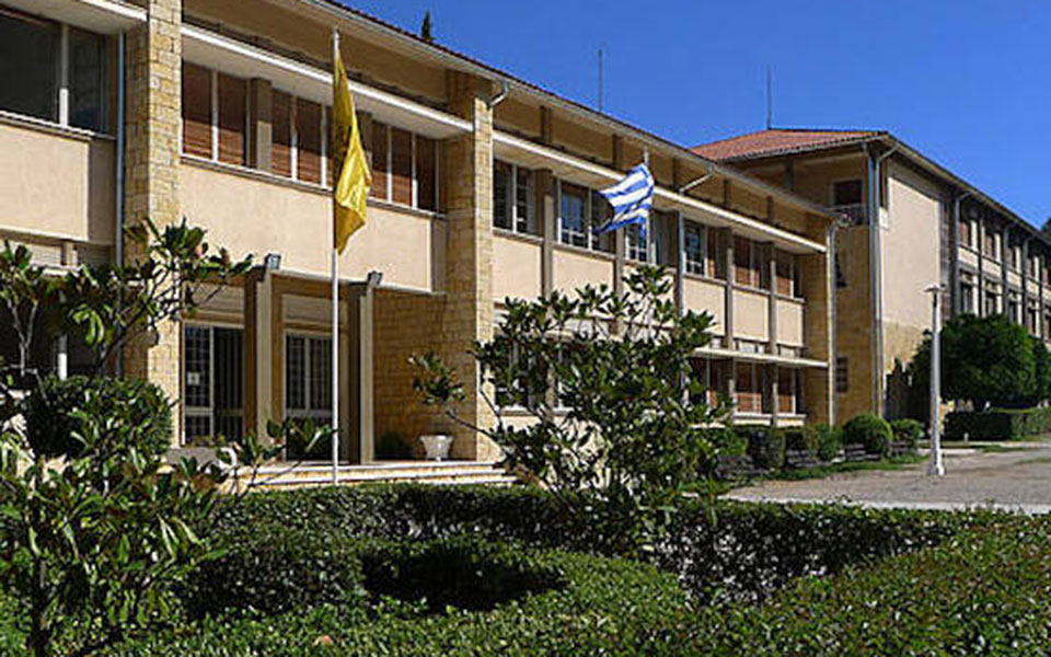 σύγκλιση-για-το-λύκειο-της-ριζαρείου-561393226