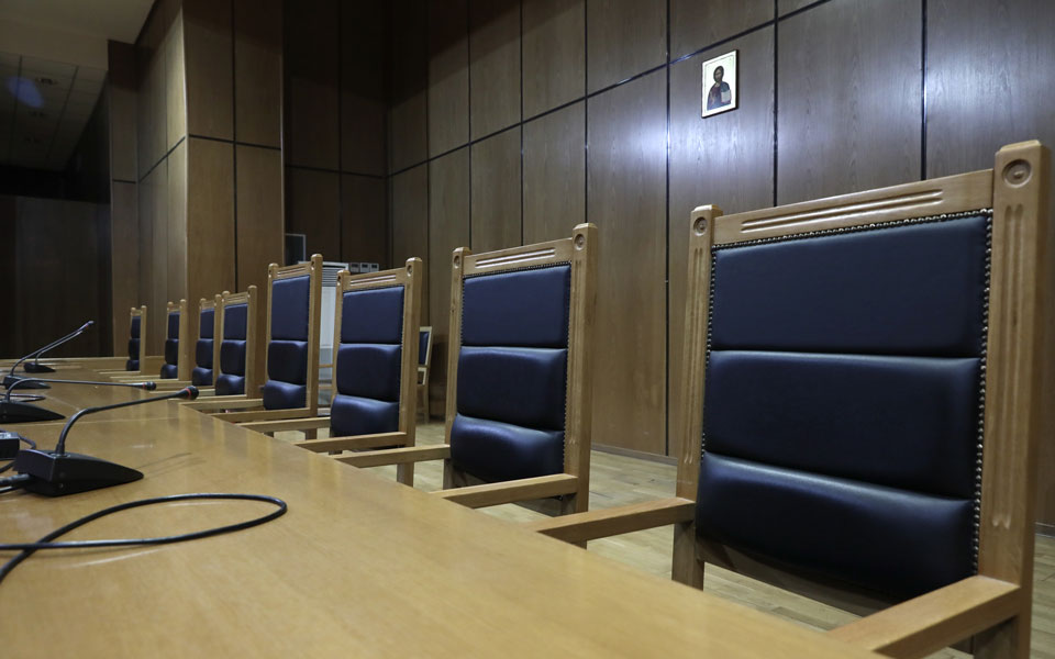 στ-παπασταύρου-κατέρρευσε-οριστικά-η-561416500