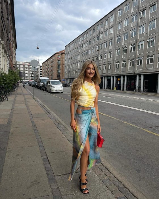 Φούστες + σανδάλια: Οι τοπ συνδυασμοί για το καλοκαίρι 2021-4