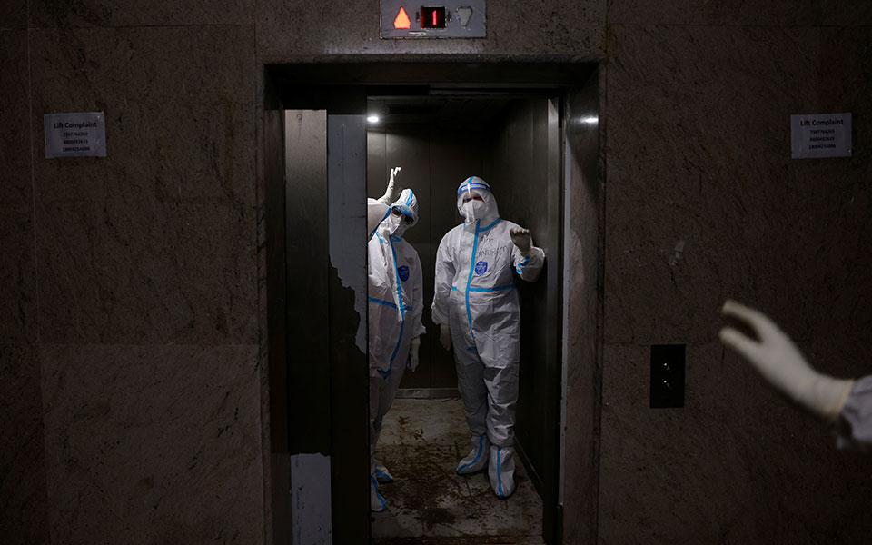 κορωνοϊός-519-νέα-κρούσματα-16-θάνατοι-321-δι-561403375