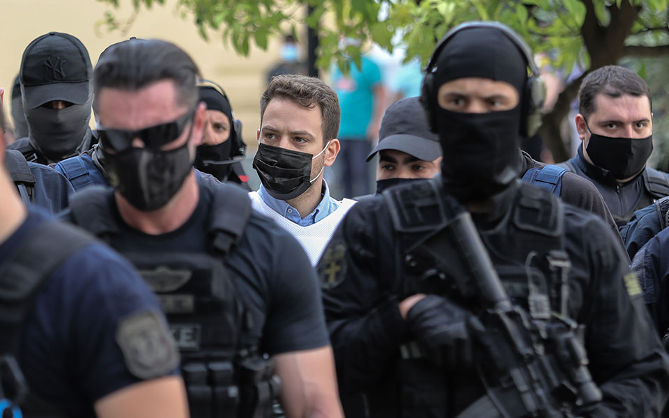 έγκλημα-στα-γλυκά-νερά-προφυλακιστέο-561407695