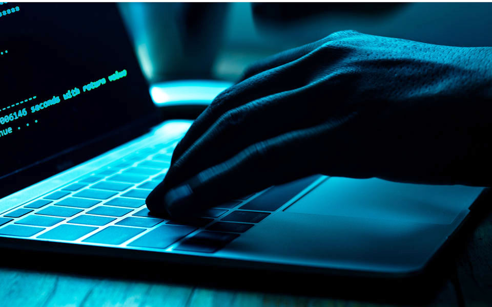 Το επίμονο κυνήγι των πειρατών του Διαδικτύου-1