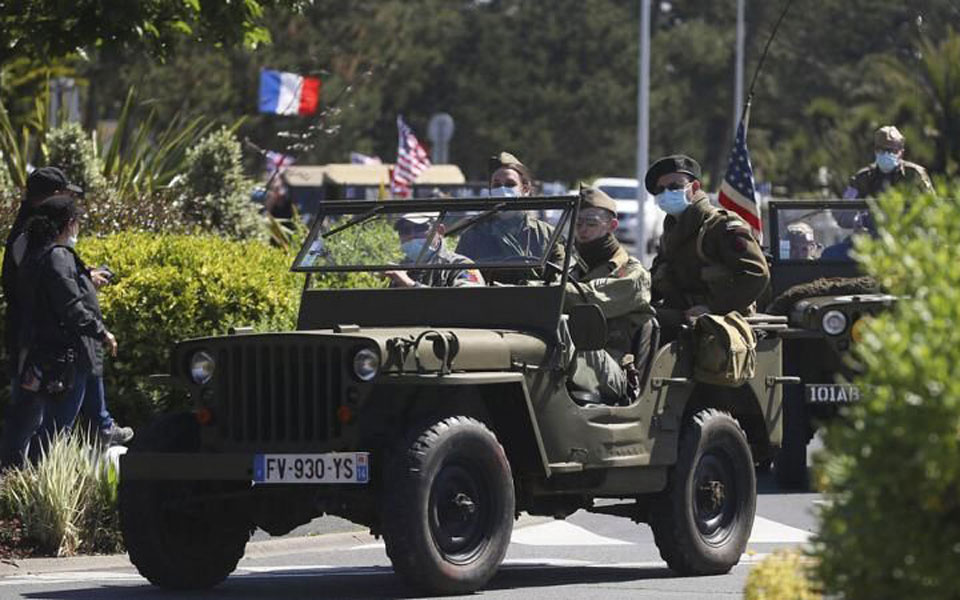 απόβαση-στη-νορμανδία-ξεκίνησαν-οι-εκ-561389989