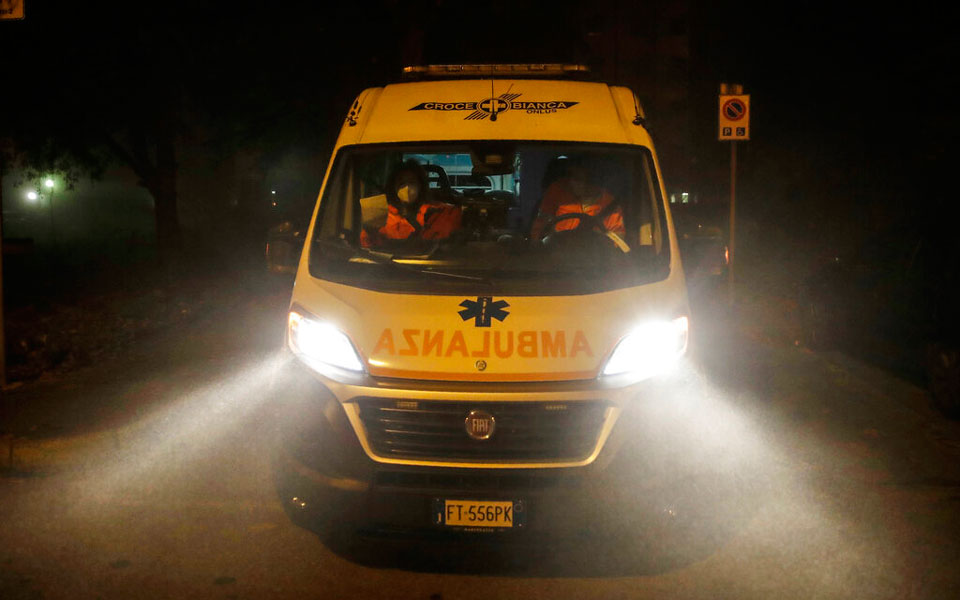 ιταλία-συγκλονίζει-η-αυτοκτονία-20χρον-561389761