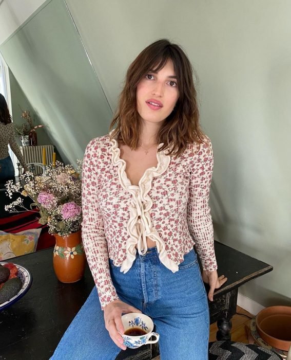 Οβάλ πρόσωπο: Ο οδηγός για κουρέματα και χτενίσματα-2