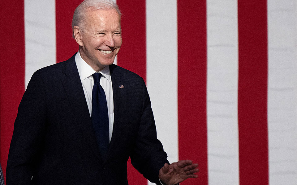 συνάντηση-μπάιντεν-με-τη-βασίλισσα-ελ-561387010