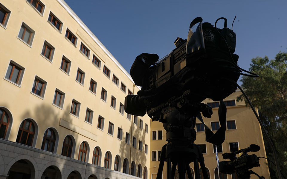 επίθεση-στη-μονή-πετράκη-στον-εισαγγε-561409537