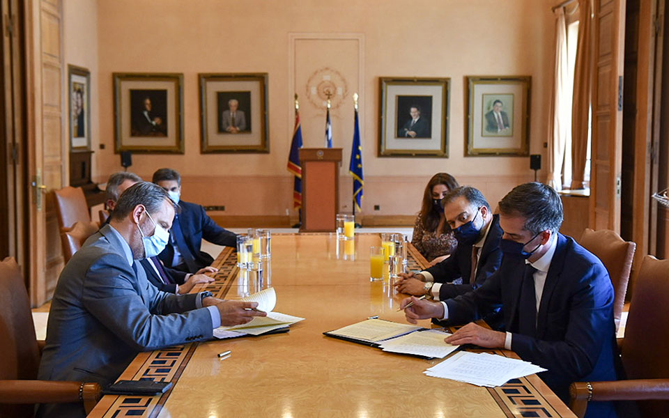 Συμφωνία για την αναγέννηση του Λυκαβηττού-1