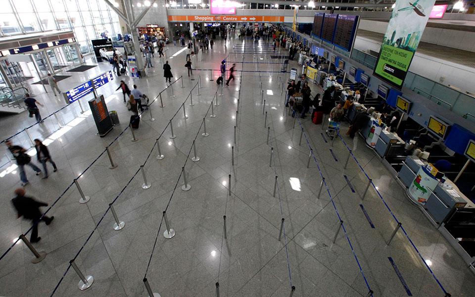 τουρισμός-επιστρέφουν-τα-τσάρτερ-κ-561390562