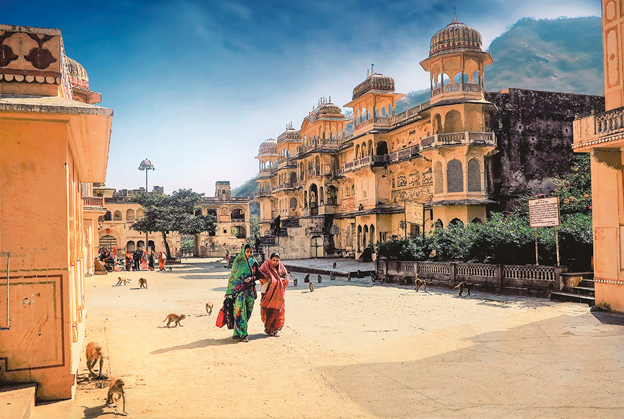 Eννιά ταξιδιώτες, εννιά ταξίδια ζωής-15