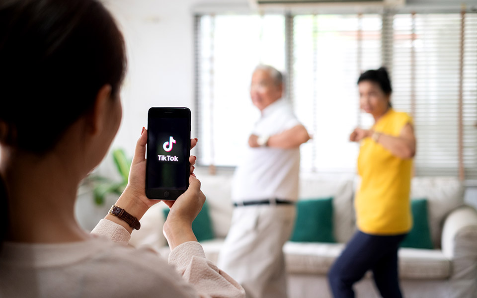 πώς-το-tiktok-έγινε-το-νέο-διαδικτυακό-φαινό-561388240