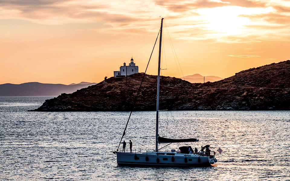 τζια-ένας-παράδεισος-τόσο-κοντά-561392446