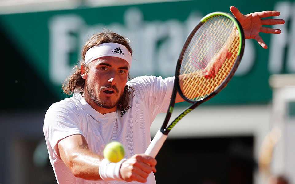 τελικός-roland-garros-2-2-σετ-στην-επική-μάχη-τσιτσι-561398209