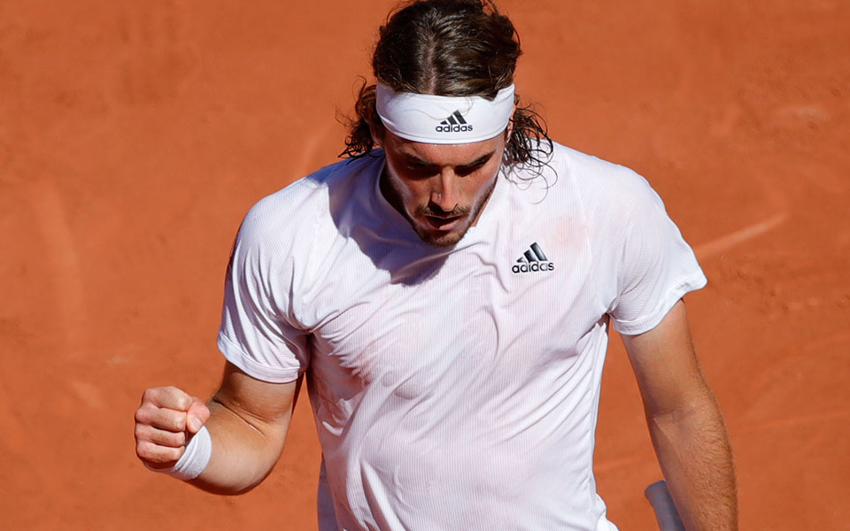 τελικός-roland-garros-2-0-σετ-υπέρ-του-στέφανου-τσιτ-561398149