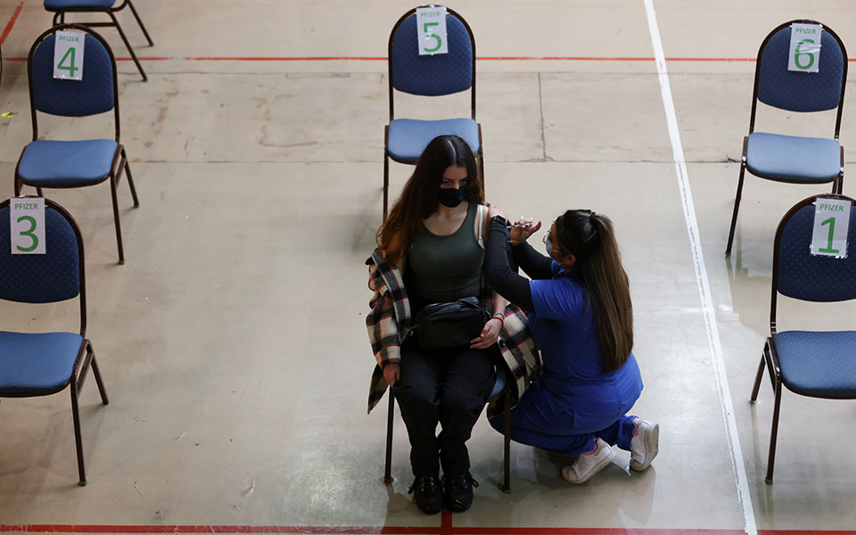 ηλ-μόσιαλος-η-μετάλλαξη-δέλτα-μεταδίδ-561409480