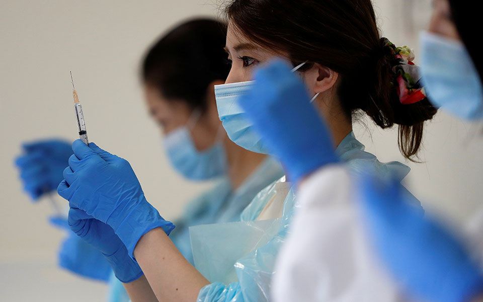 g7-1-δισεκ-δόσεις-εμβολίων-σε-92-φτωχές-χώρ-561398296