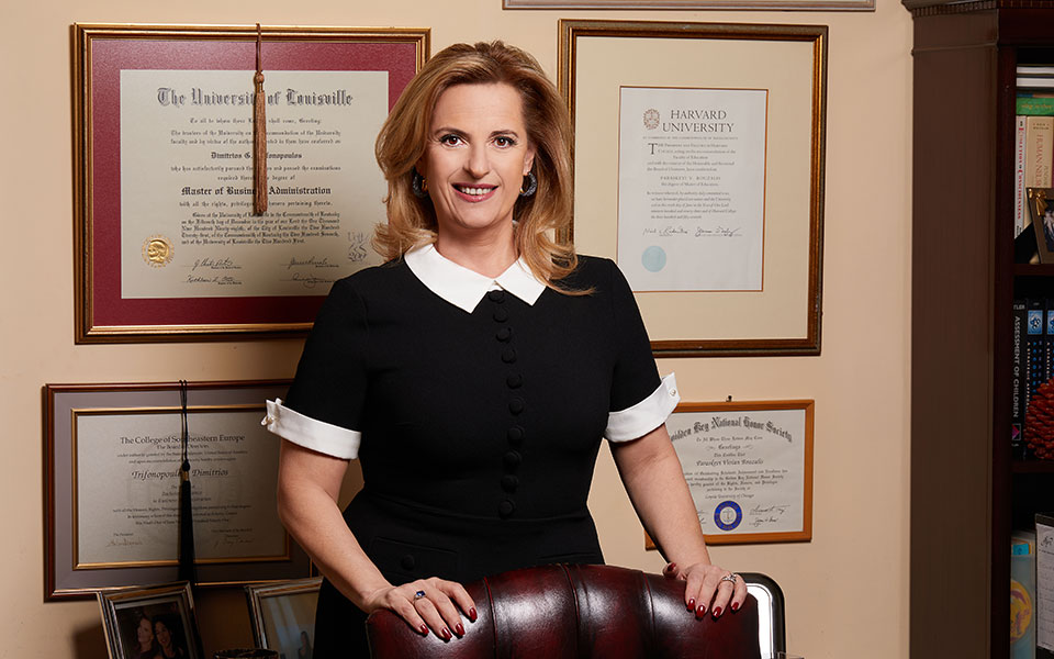 βίβιαν-μπουζάλη-κοινωνικές-αποστάσ-561439471