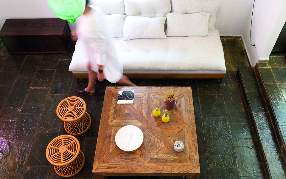 Μαριλένα Ανδρεάδη: Η (ωραία) ζωή στις Κυκλάδες-2