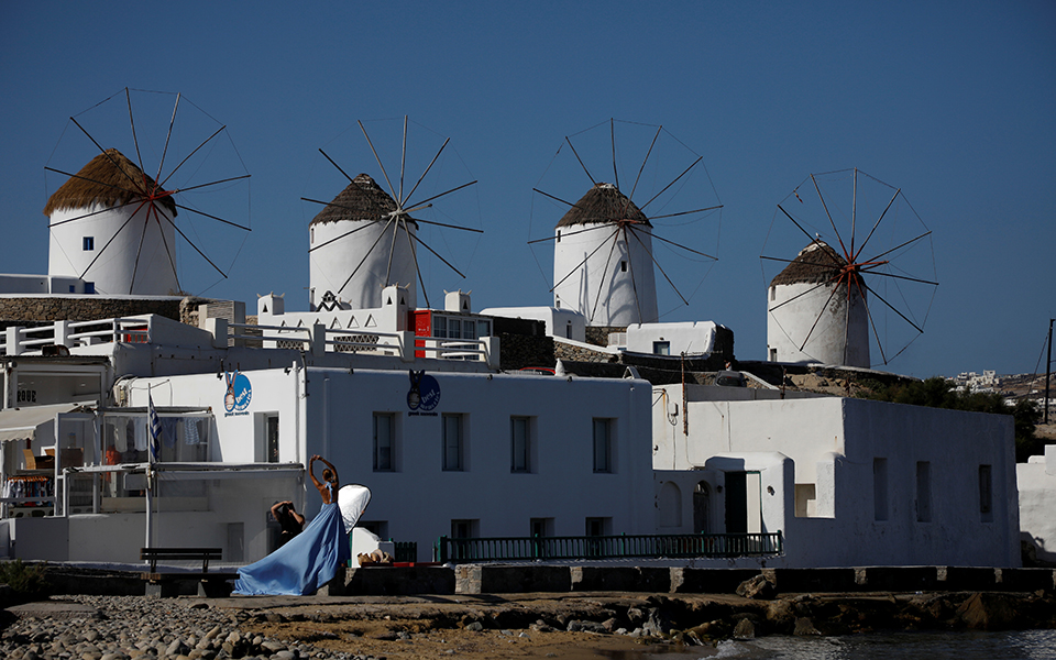 μύκονος-δεν-θα-παραταθεί-το-lockdown-μετά-τις-26-561439624