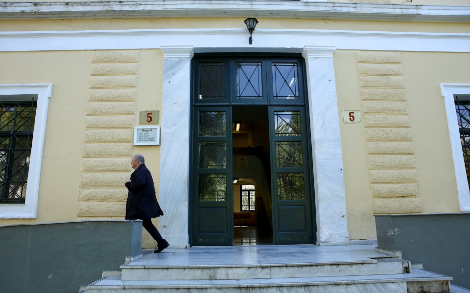 απάτη-5-εκατ-ευρώ-σε-βάρος-του-εοπυυ-ελε-561420349