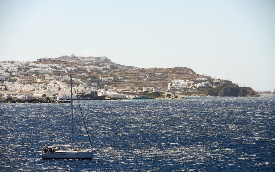 κορωνοϊός-το-όριο-συναγερμού-έχει-ξεπ-561451075
