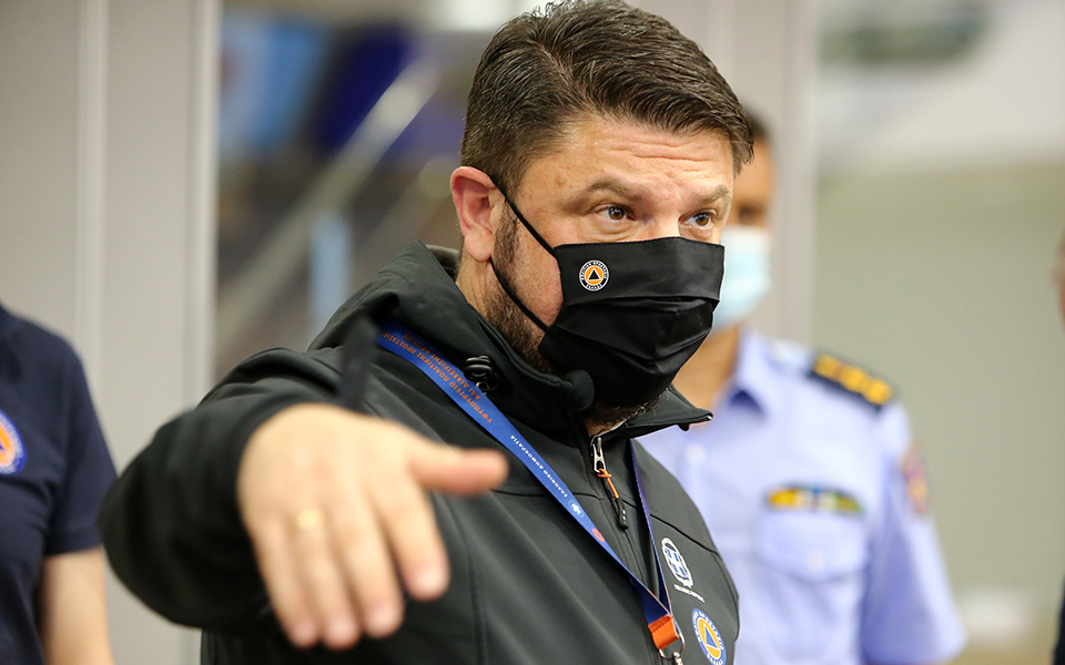 χαρδαλιάς-για-μύκονο-και-ίο-το-πρόβλημ-561451033