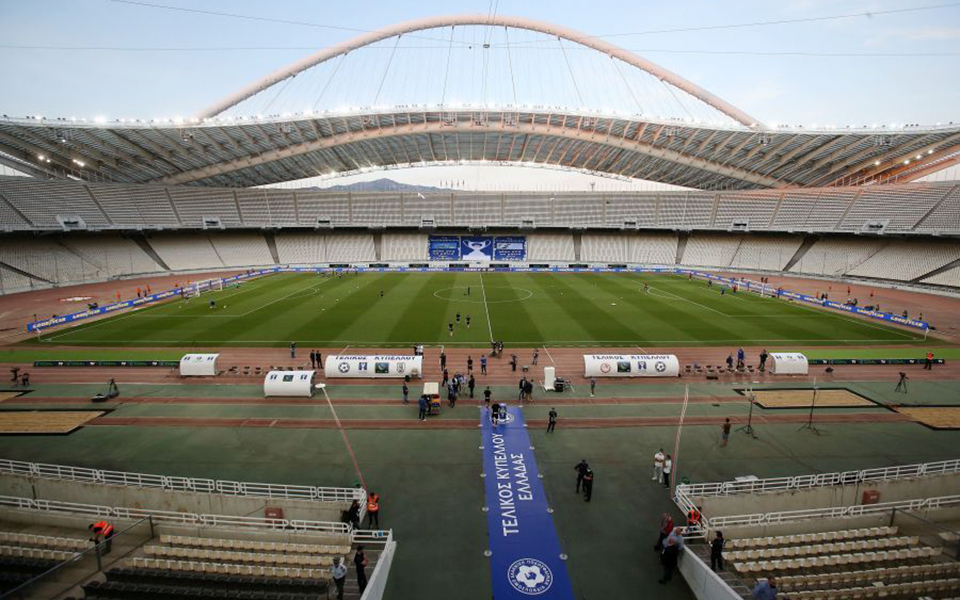 γήπεδα-ανοίγουν-οριστικά-μόνο-για-εμβ-561426928