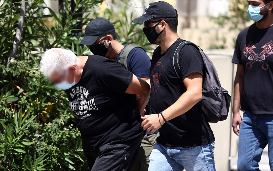 υπόθεση-19χρονης-στον-ανακριτή-οδηγούν-561431494