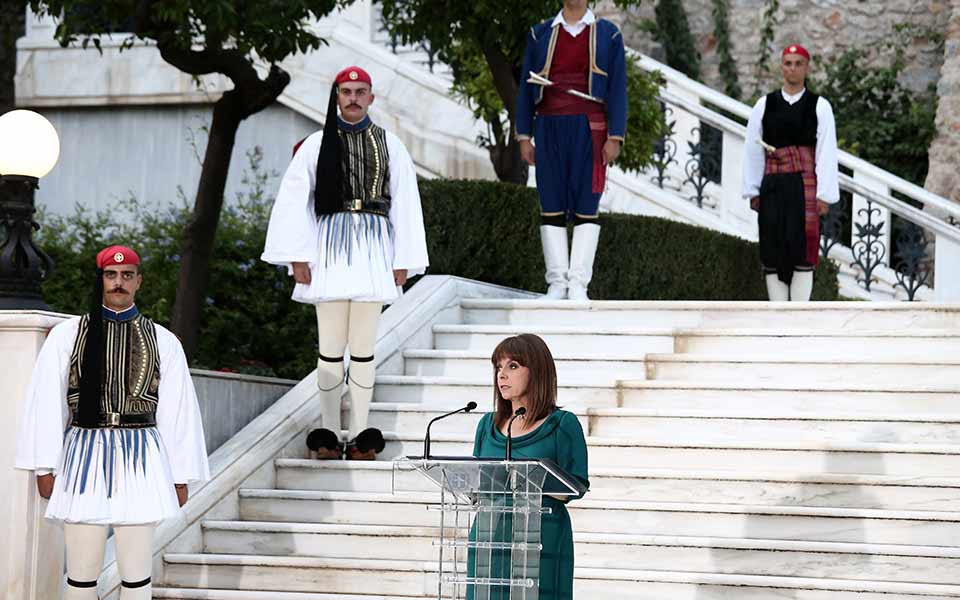 το-παρασκήνιο-μιας-μη-βράβευσης-από-τη-561446947