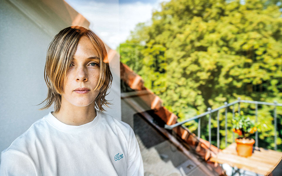 η-λογοτεχνία-του-21ου-αιώνα-νέα-γενιά-νέ-561438649