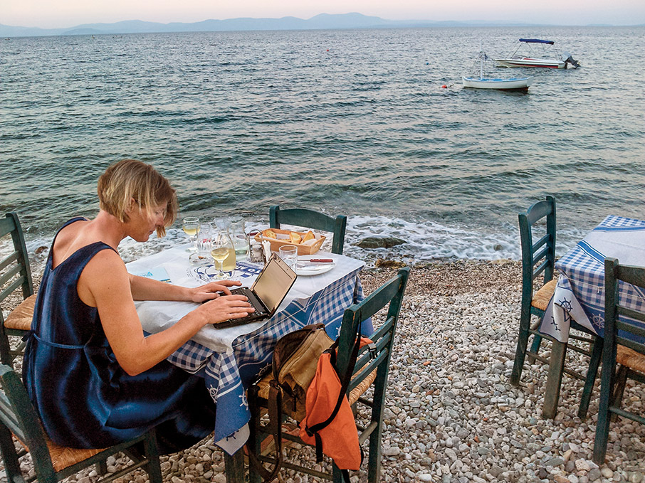 Κανείς δεν ξέρει τις ελληνικές θάλασσες όσο ο Ροντ & η Λουσίντα Χαϊκελ-6