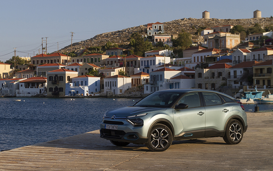 η-citroen-οδηγεί-το-μέλλον-στη-χάλκη-561424369