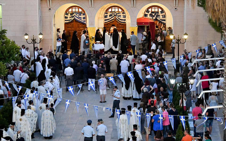 η-εκκλησία-εντείνει-τη-δράση-της-υπέρ-τ-561440056