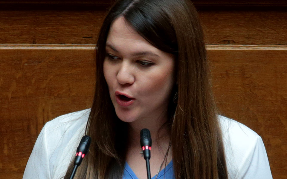 ανεξαρτητοποιήθηκε-η-βουλευτής-του-μ-561445150