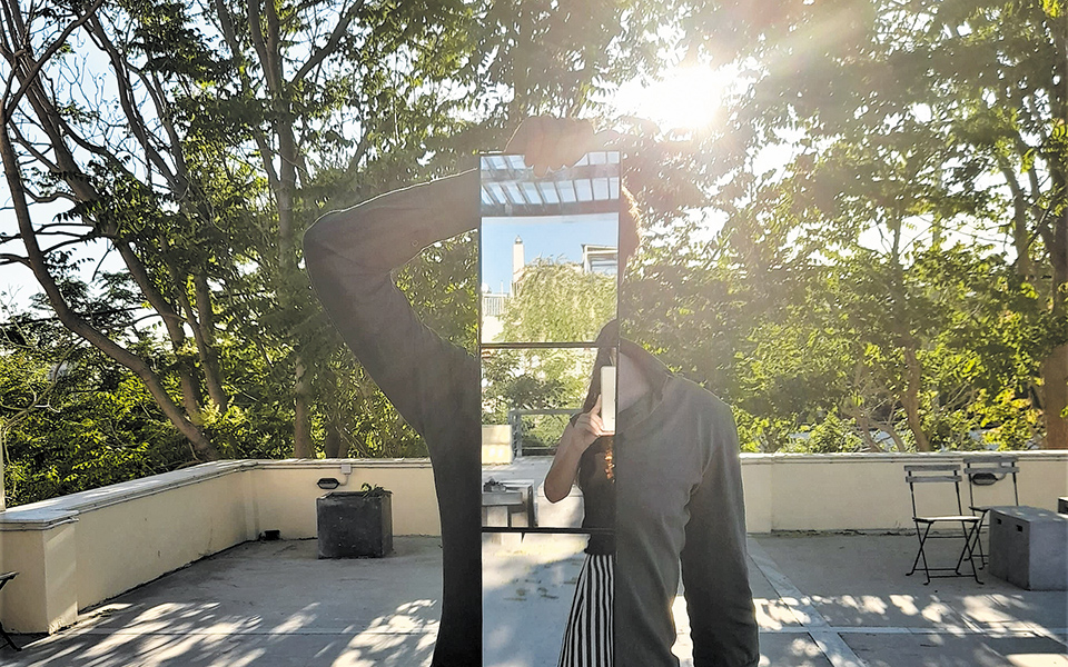 οι-φιλικοί-ταξιδεύουν-έως-τη-νέα-υόρκη-561421768