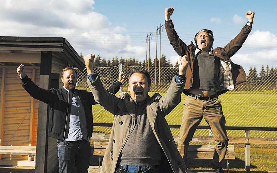 νέες-ταινίες-αλκοολική-χαρά-μυστικά-σ-561417919