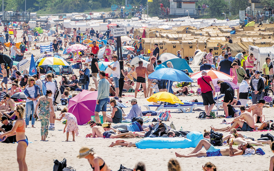 κορωνοϊός-eχουμε-ευθύνη-για-τη-διασπορ-561421501