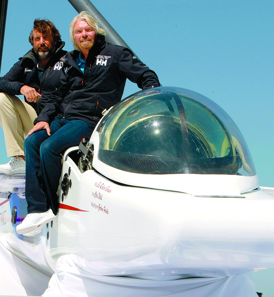 Μπέζος εναντίον Μπράνσον στην κούρσα του Διαστήματος-1