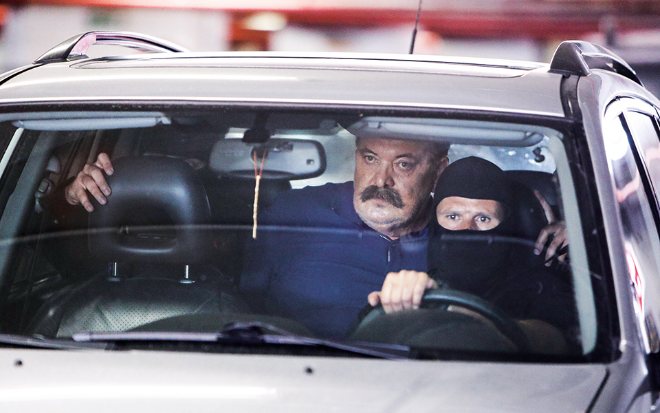 χρήστος-παππάς-το-ισόγειο-στου-ζωγράφ-561421315