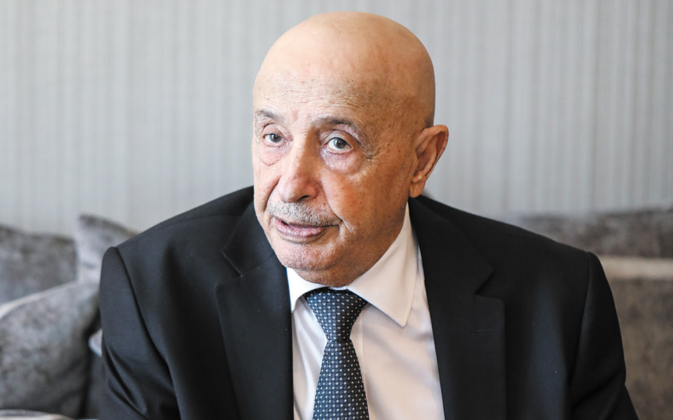 ακίλα-σάλεχ-στην-κ-να-φύγουν-όλα-τα-ξ-561421201