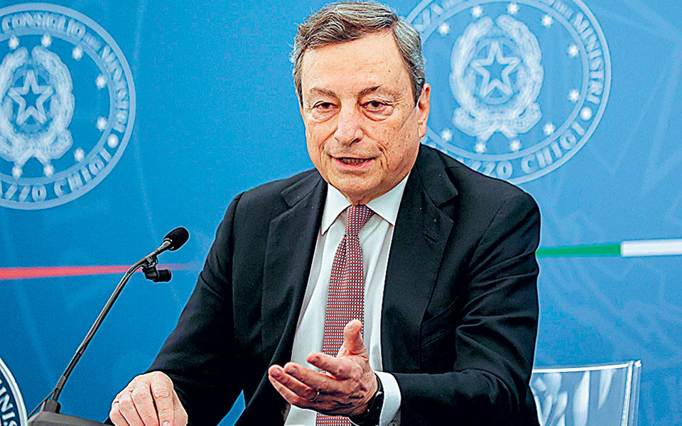 ιταλία-στροφή-στις-online-πωλήσεις-και-άλμα-561423658