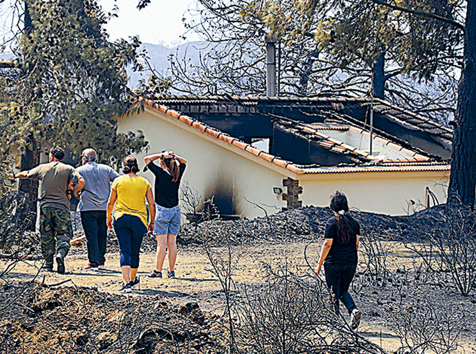 Μετράει πληγές η Κύπρος μετά την πυρκαγιά-3