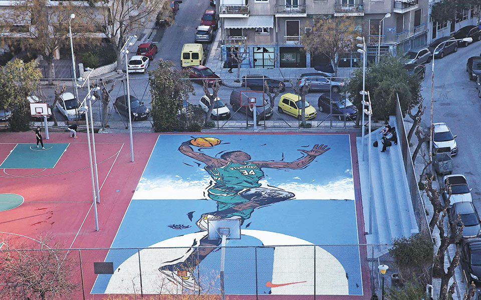 Κινηματογραφικό στούντιο «Η Ελλάς»: Σκηνές Μαϊάμι στη Θεσσαλονίκη-1