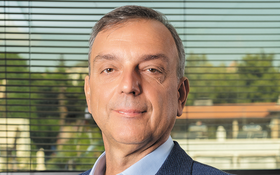 ανάπτυξη-της-ideal-και-μέσω-εξαγορών-561429781