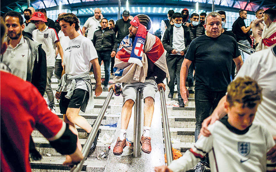 κορωνοϊός-παράθυρο-για-νέα-μέτρα-απ-561431212