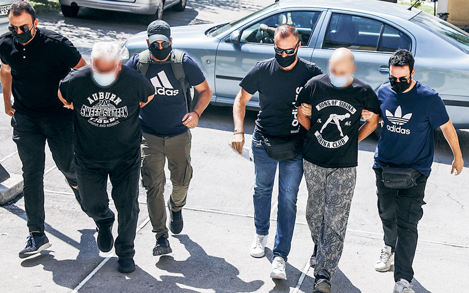 ηλιούπολη-σύλληψη-και-τρίτου-ατόμου-γ-561432265