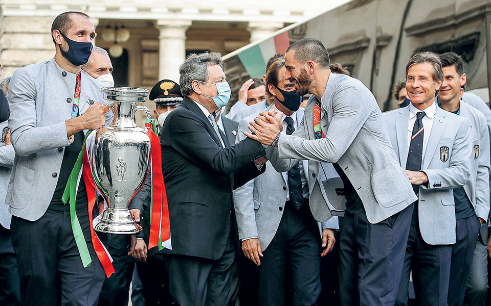 euro-2021-υποδοχή-στους-πρωταθλητές-ευρώπης-561431308