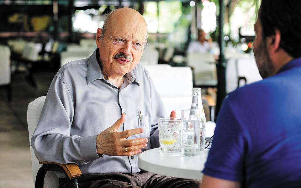 Ο νεοελληνιστής που αγάπησε τα Ζωνιανά-1