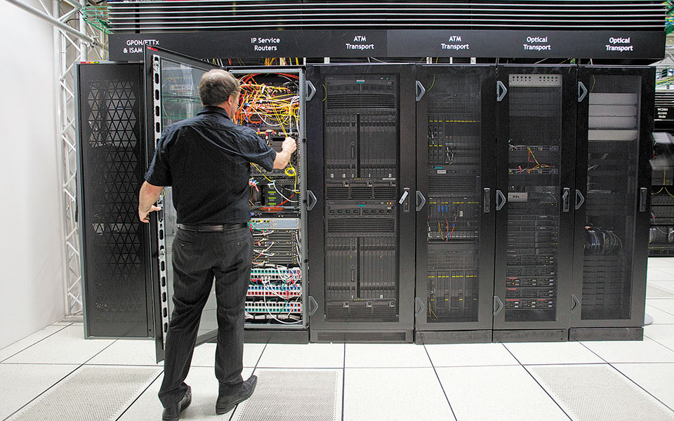 ταμείο-ανάκαμψης-ξεκινούν-τα-πρώτα-12-έ-561435097