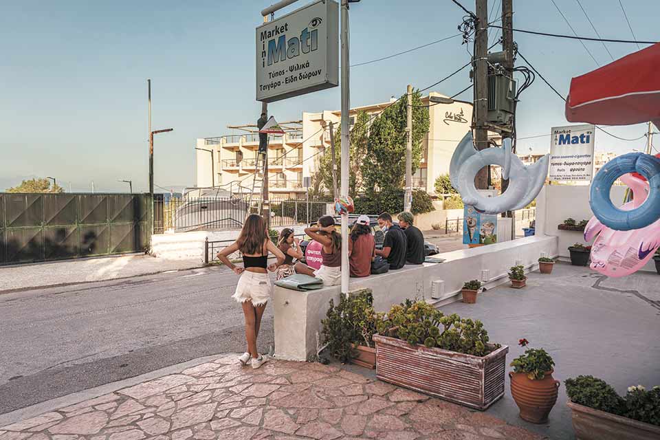 Τρία χρόνια μετά την πυρκαγιά στο Μάτι: Ακόμη κλείνουν πληγές-4